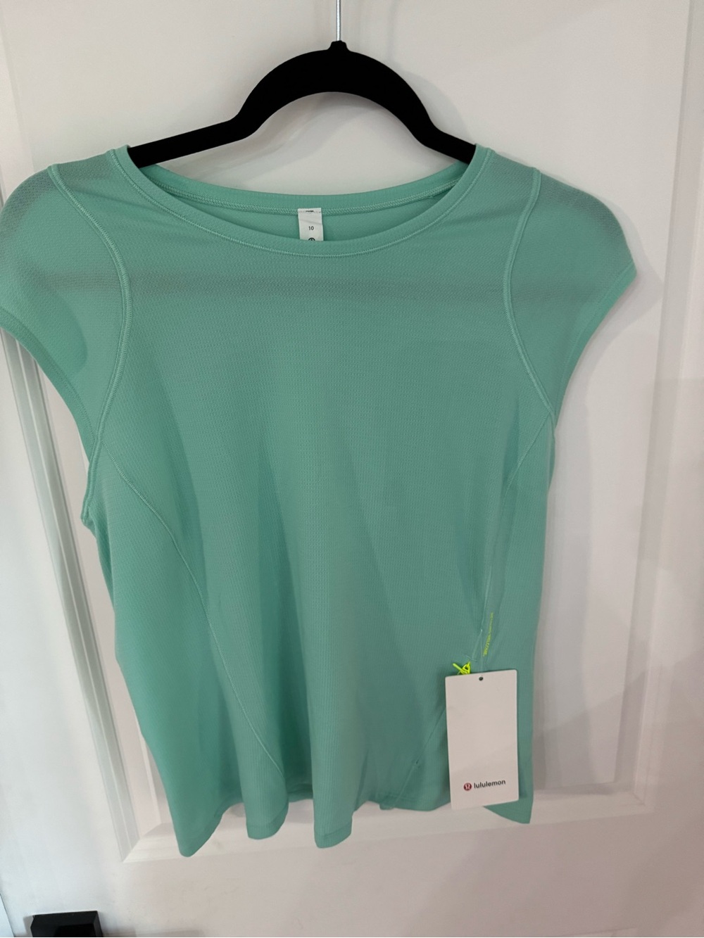 Lululemon Cap Sleeve Hiking Tank size 10